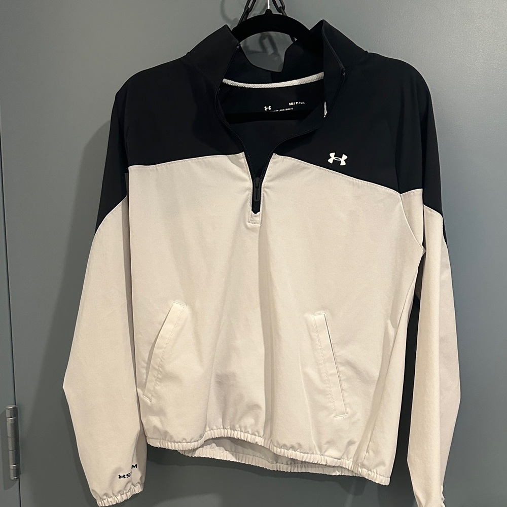 Under Armour Two-Tone Black and White Pullover